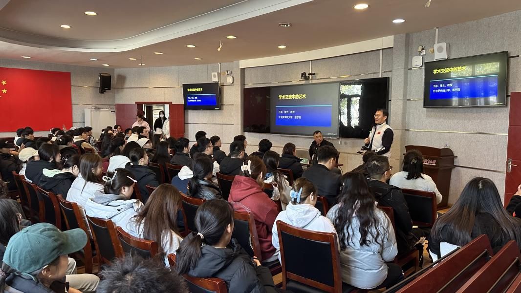 1e94e93a3591346235ed8bf8a205618